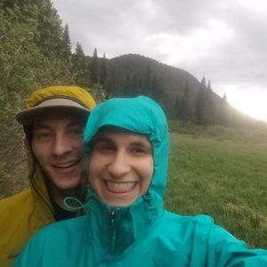 Meet your Posher, Hillz